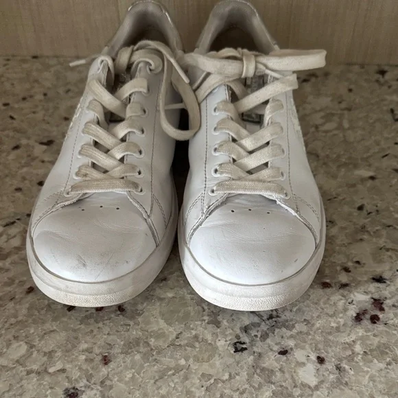 Tory Burch White Leather Sneakers with Gold Metallic Heel Accent - Picture 4 of 5